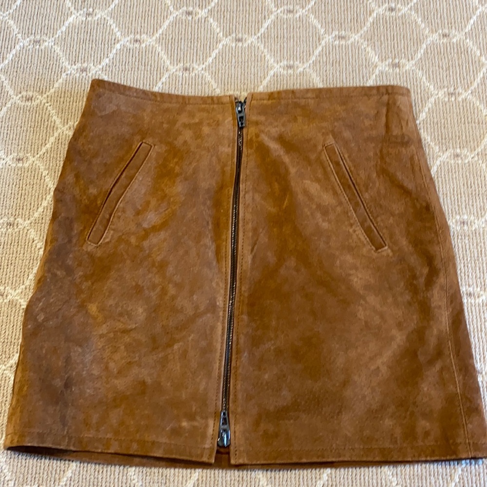 Leather skirt
